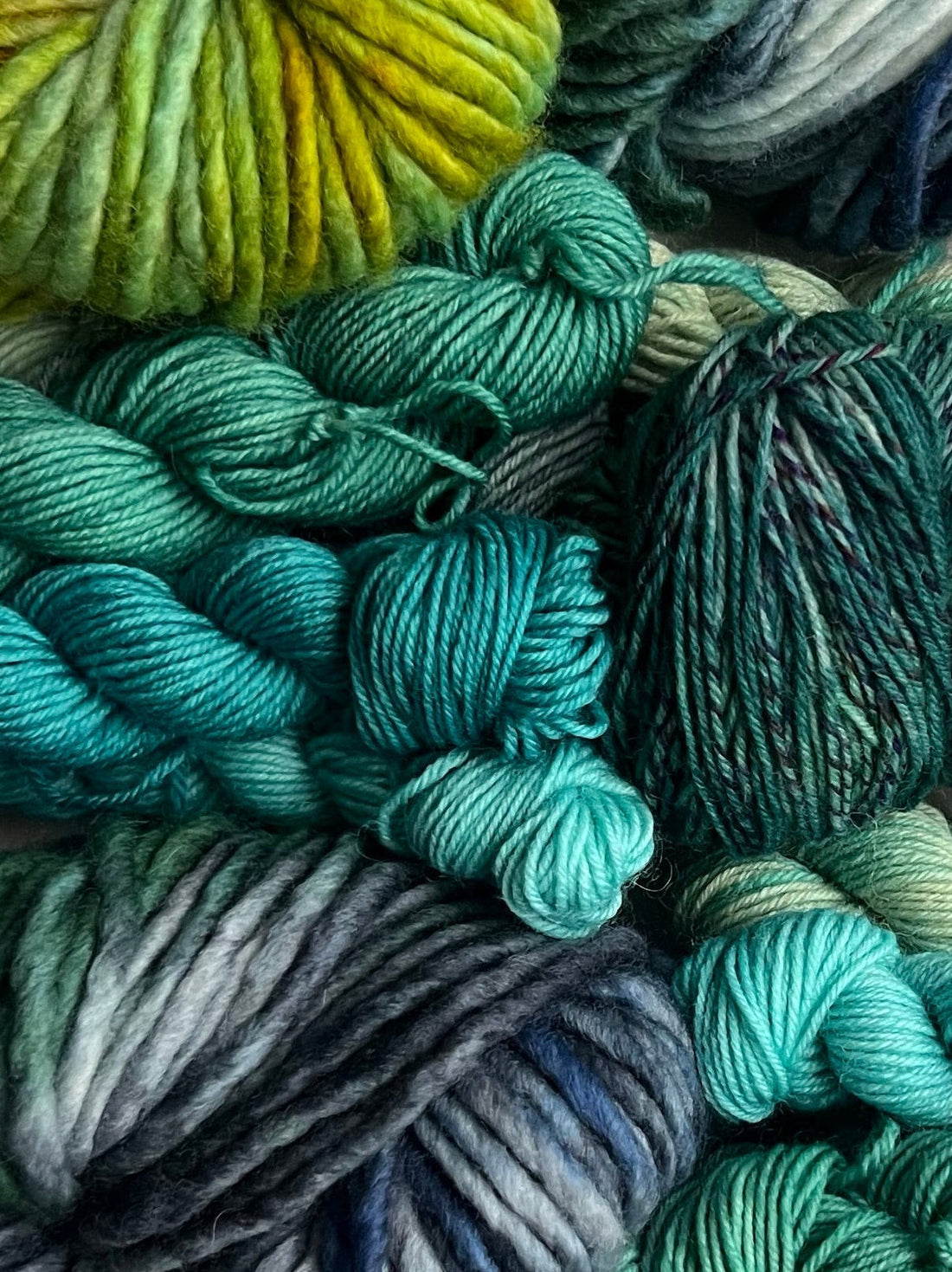 Stricken als Entschleunigung: Warum bewusste Zeit für dich selbst so wichtig ist