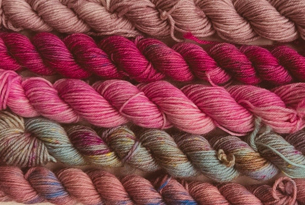 Kleine Stränge, große Farbgeschichten – Warum ich Minis so liebe