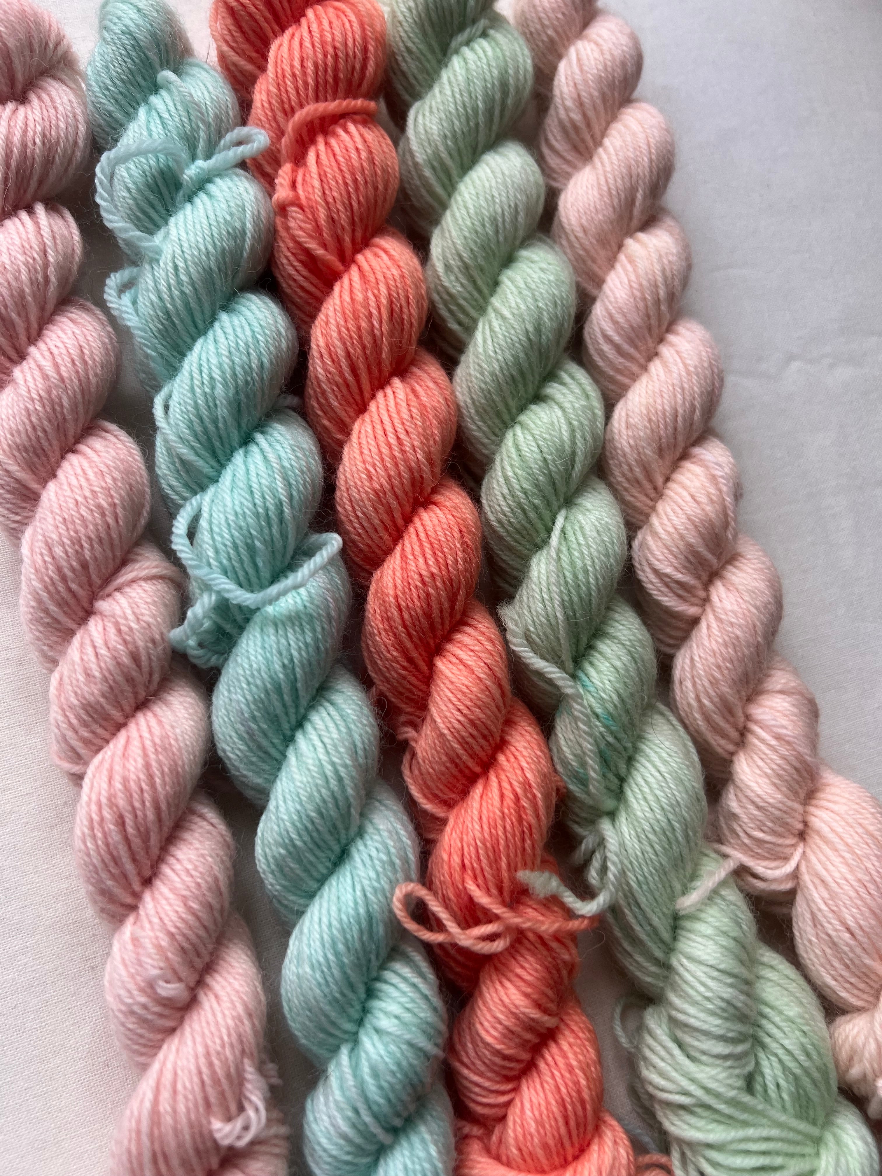 Spring Love Woll-Minis