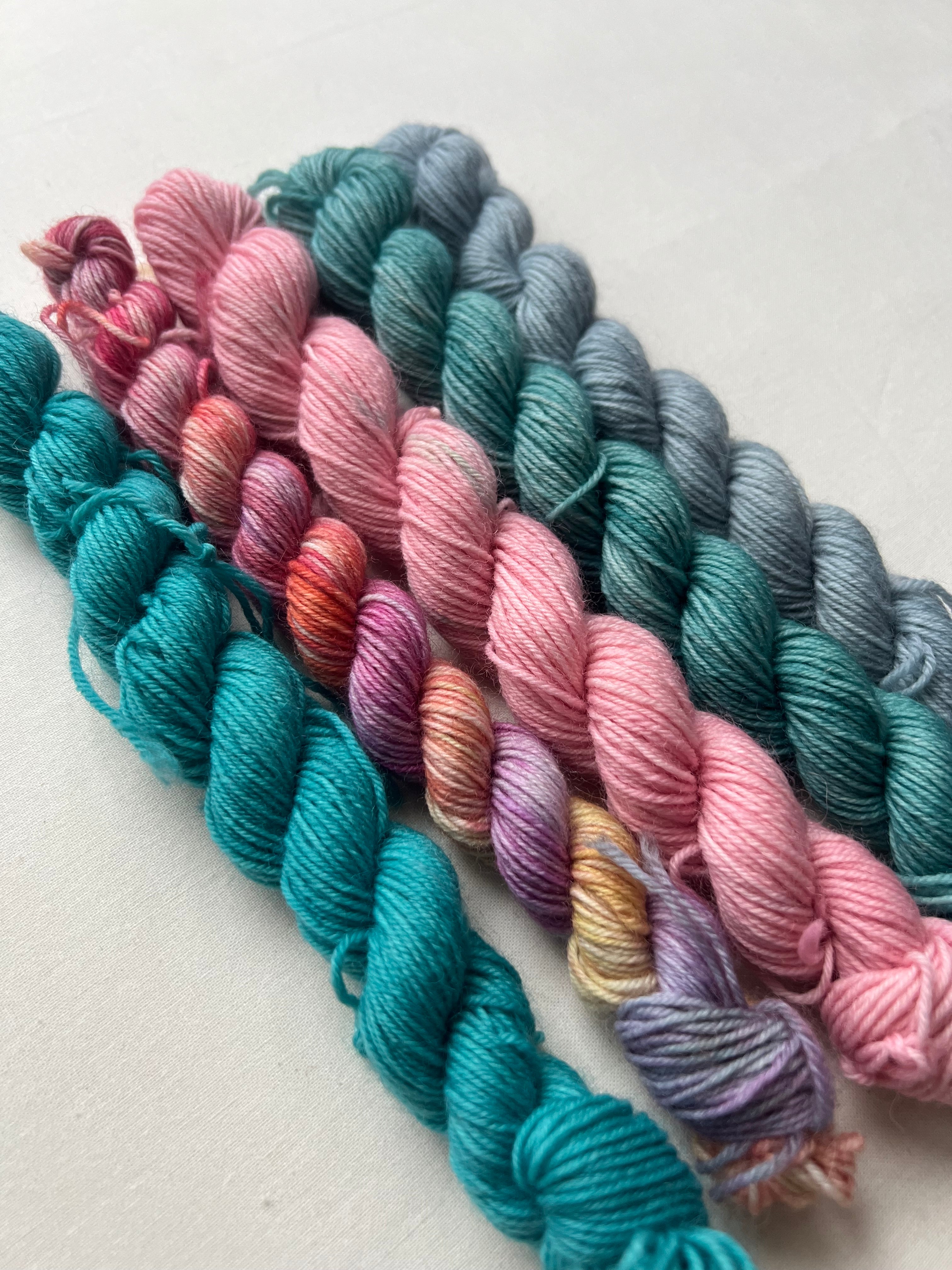 Bunter Himmel Woll-Minis