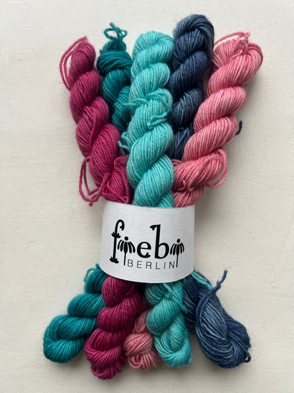 Rainbow Flowers Woll-Minis