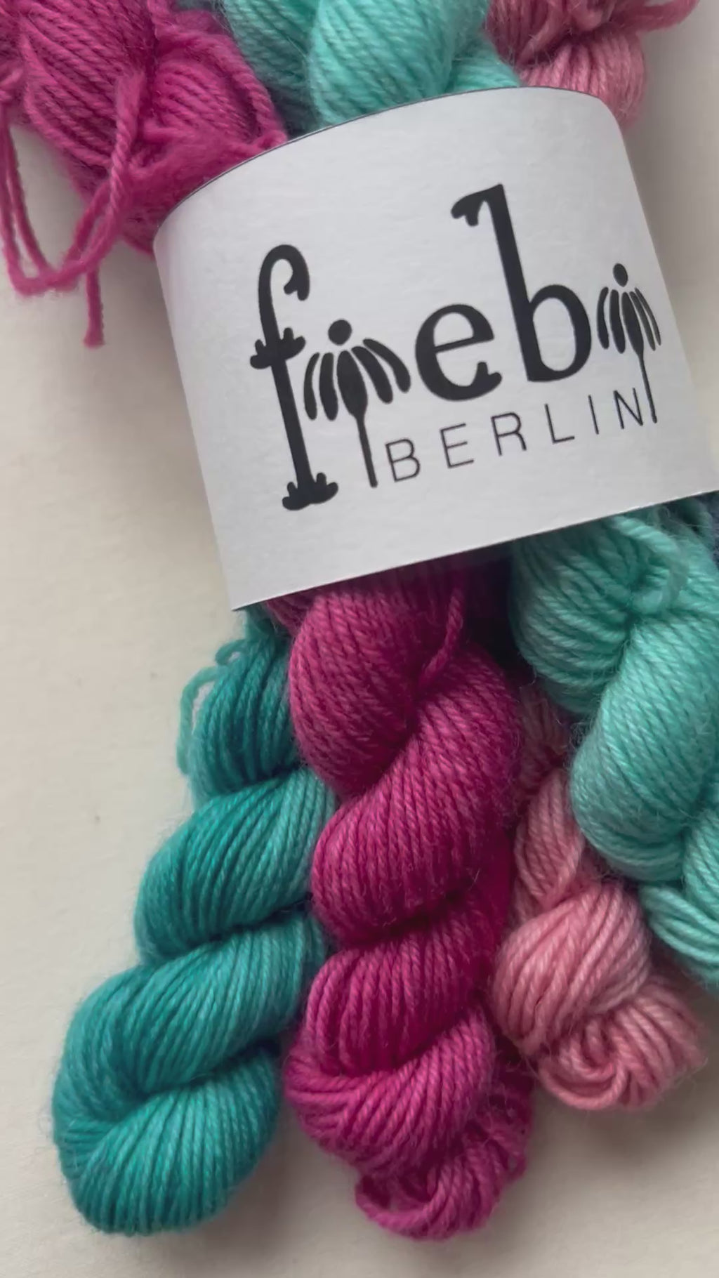 Rainbow Flowers Woll-Minis