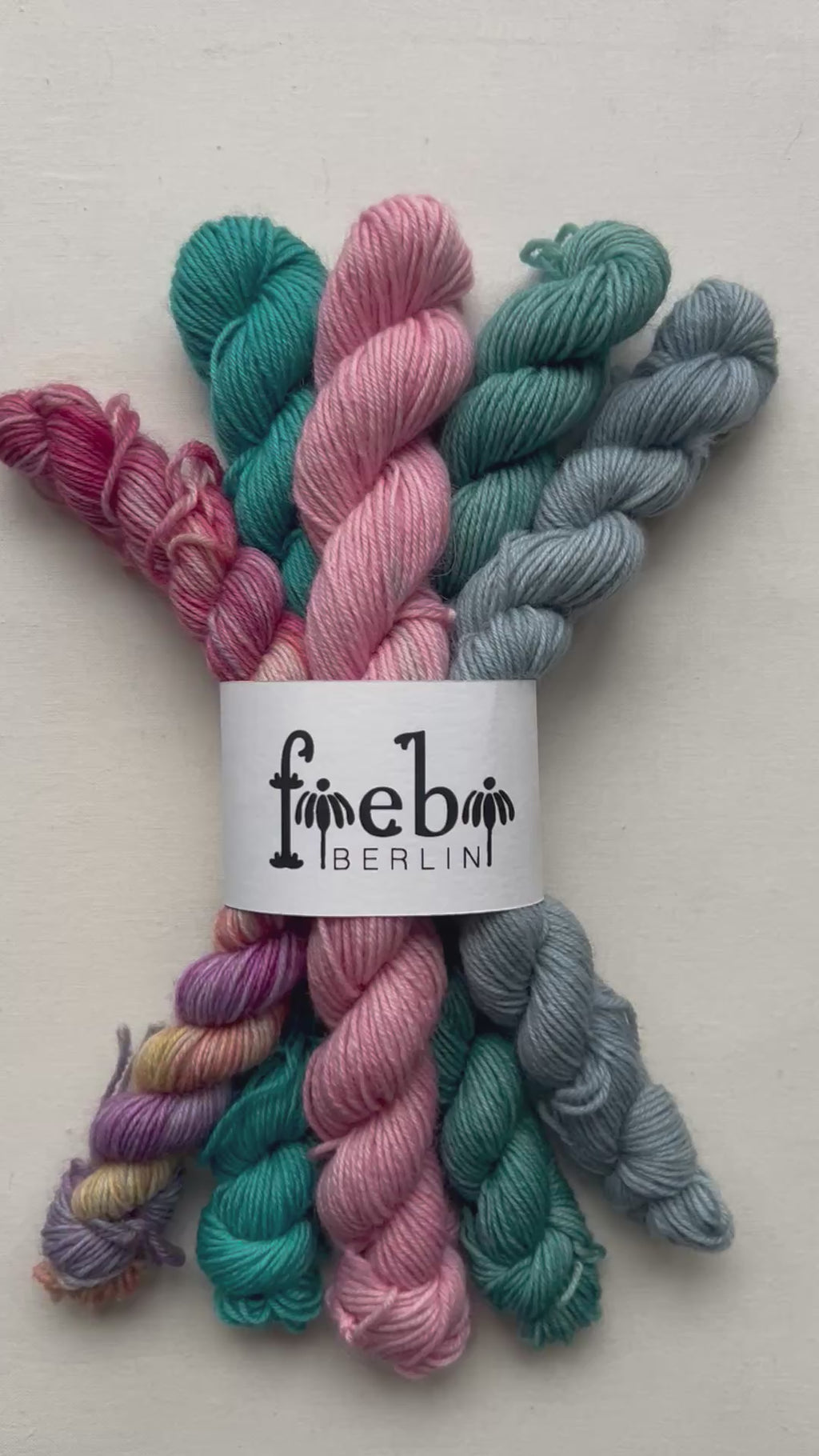 Bunter Himmel Woll-Minis